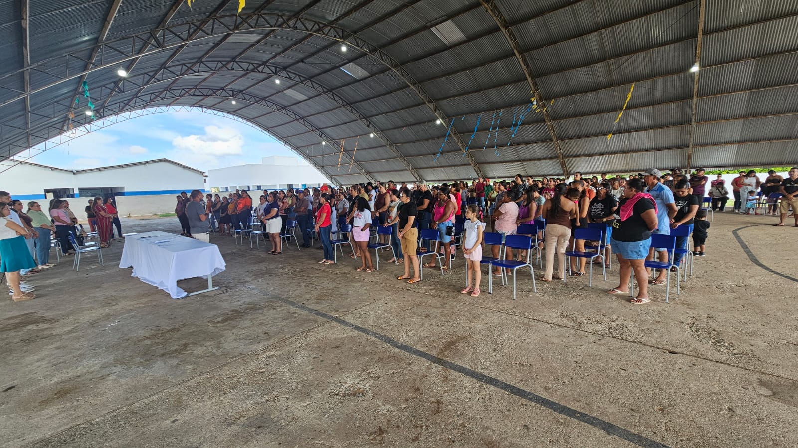 Prefeitura de São Domingos realiza reunião com pais e educadores para o ano letivo de 2026
